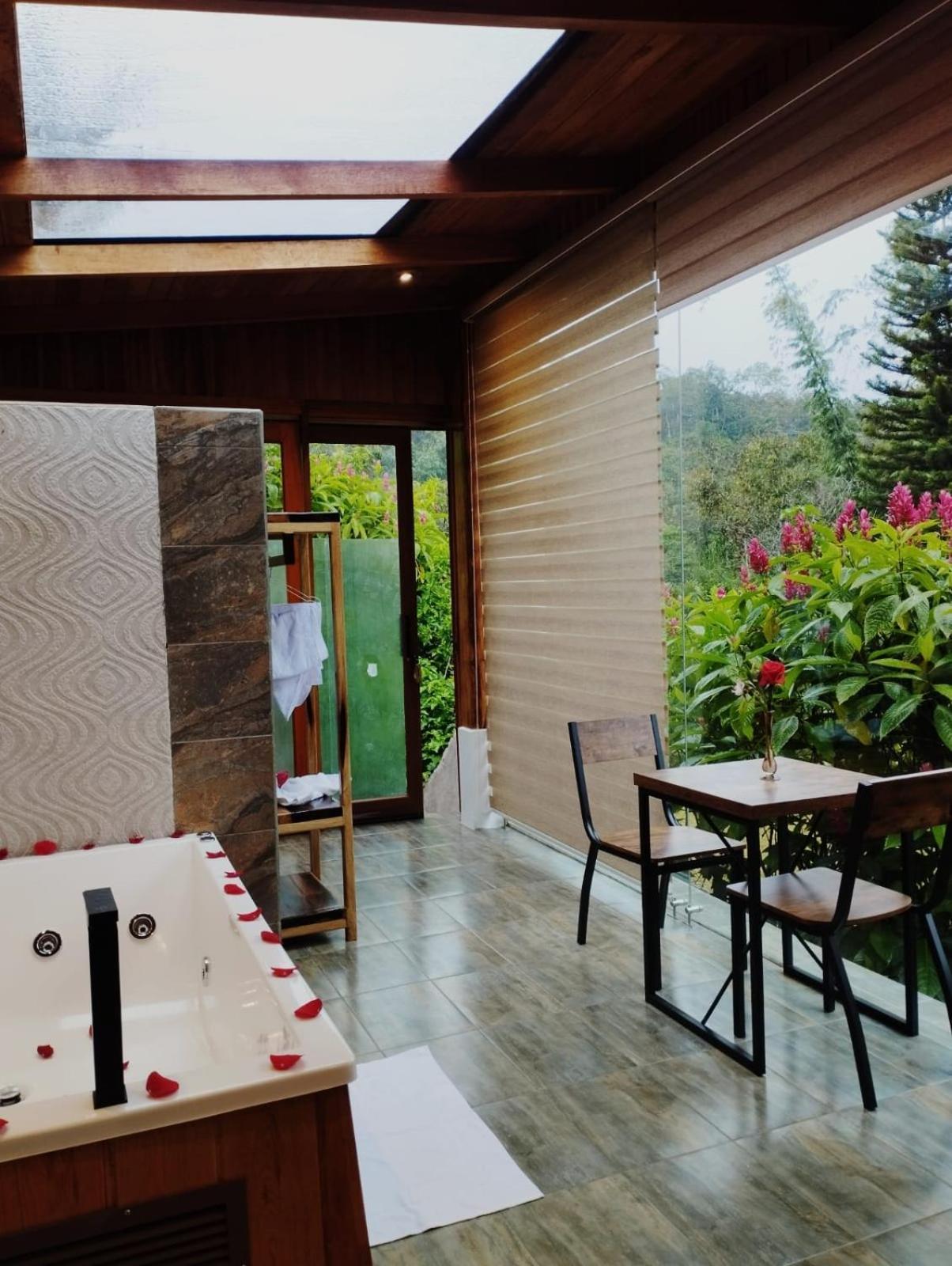 Saguamby Mindo Lodge 외부 사진